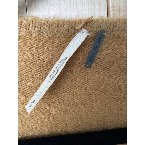 Free People Princess Sweater Gold Fuzzy Vneck Pullover S - Picture 3 of 5